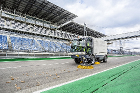 Karcher MCM 600 mechanikus utcaseprő gép 