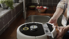 Karcher RCF 3 robotfelmosó - 1.269-660.0 bemutató video